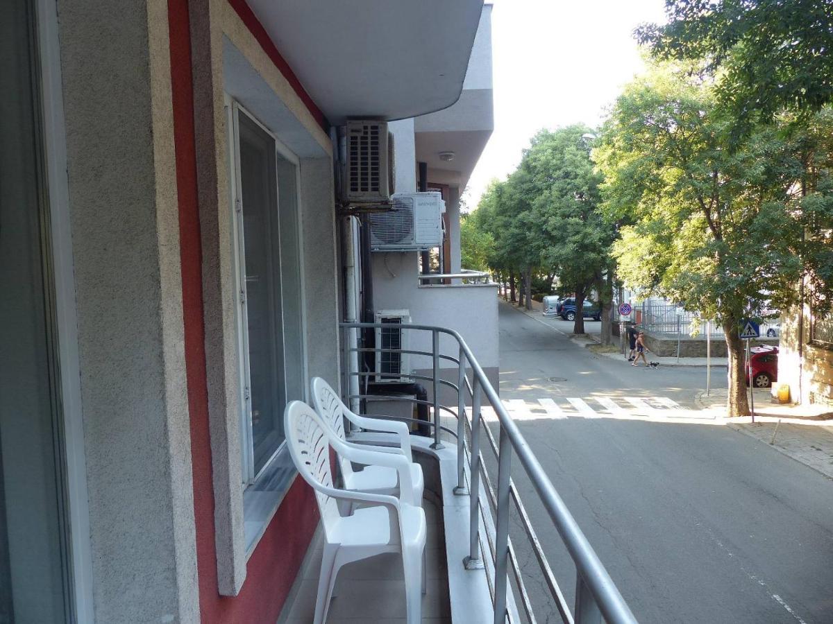 Apartament Holiday Burgas Exterior foto